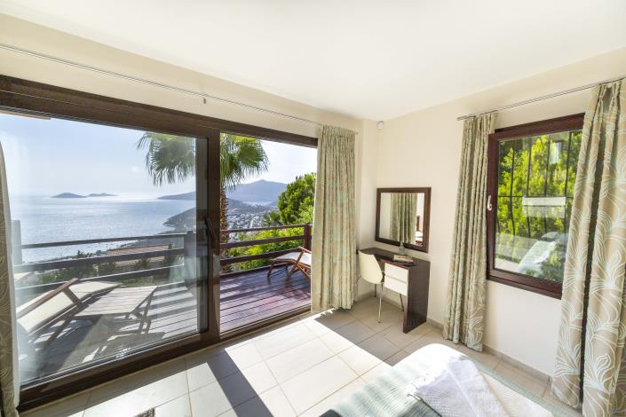 Image No.37-5 Bed Villa for sale