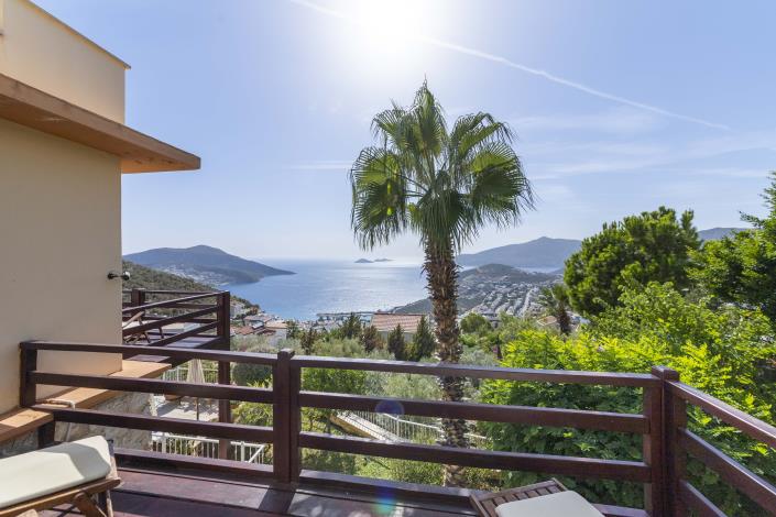 Image No.38-5 Bed Villa for sale