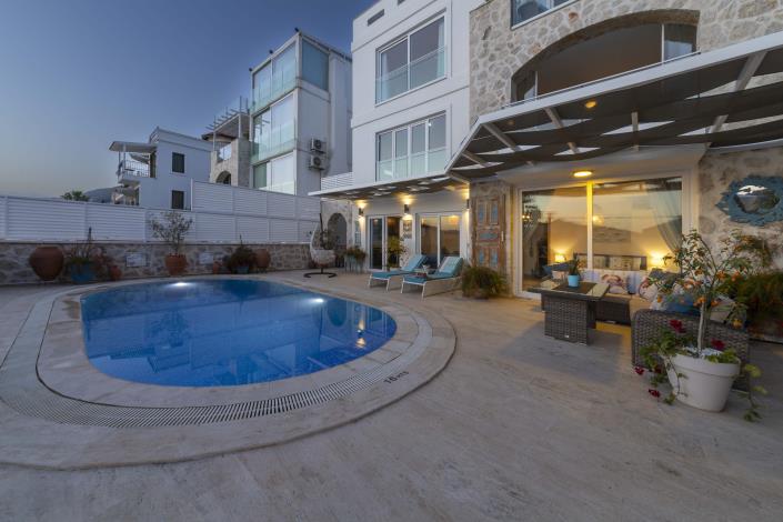 Image No.17-4 Bed Villa for sale