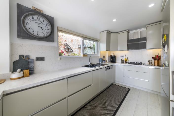 Image No.35-4 Bed Villa for sale