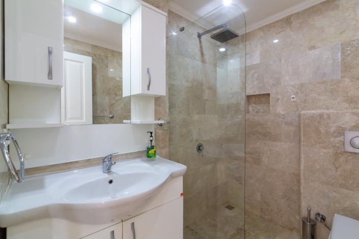 Image No.29-4 Bed Villa for sale