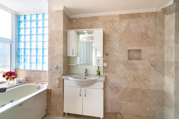 Image No.31-4 Bed Villa for sale