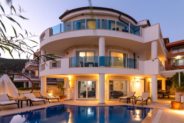 Image No.14-4 Bed Villa for sale