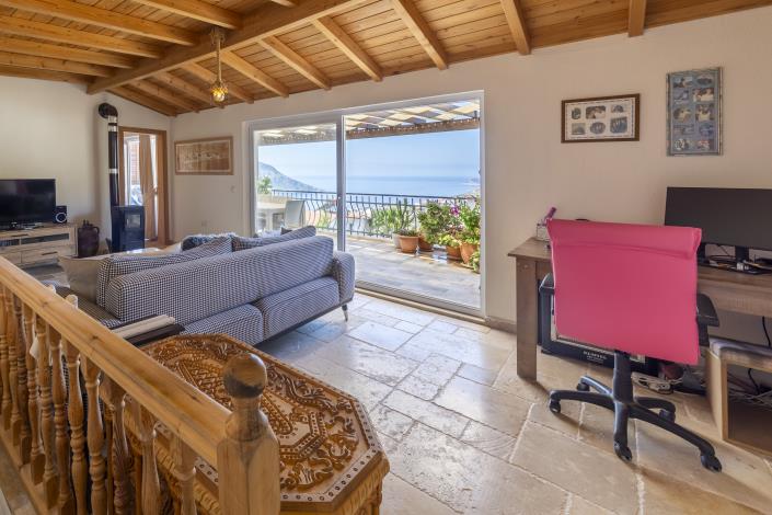 Image No.28-3 Bed Apartment for sale