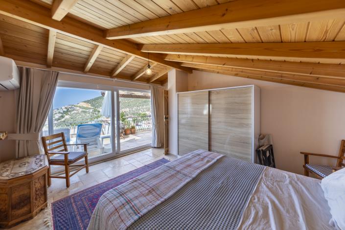 Image No.40-3 Bed Apartment for sale