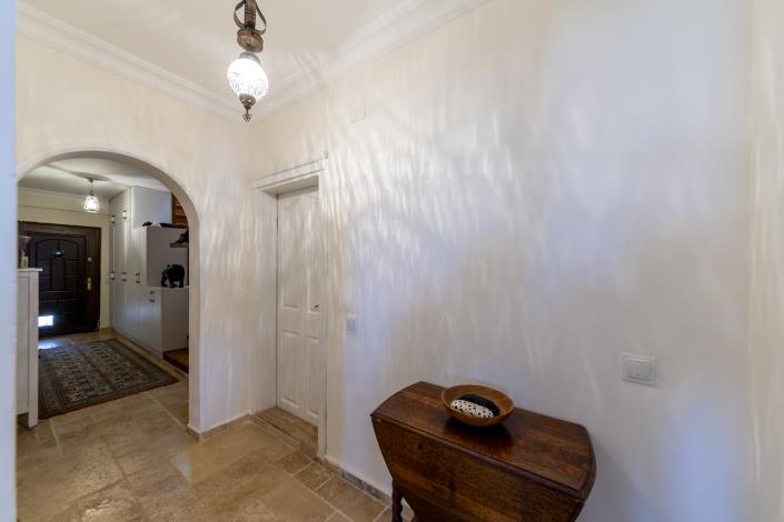 Image No.37-3 Bed Apartment for sale