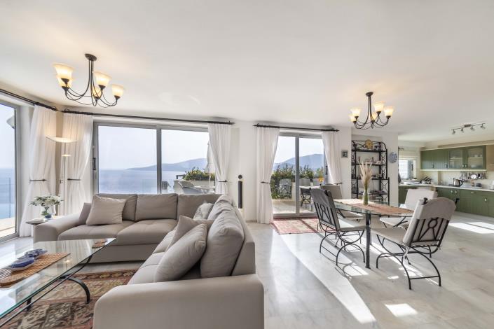 Image No.32-4 Bed Villa for sale