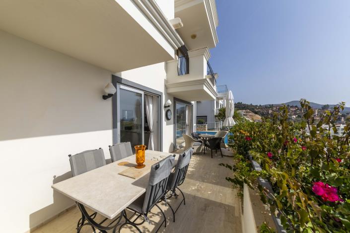 Image No.28-4 Bed Villa for sale