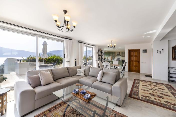 Image No.33-4 Bed Villa for sale