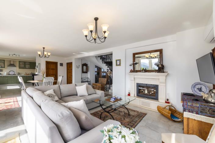 Image No.34-4 Bed Villa for sale