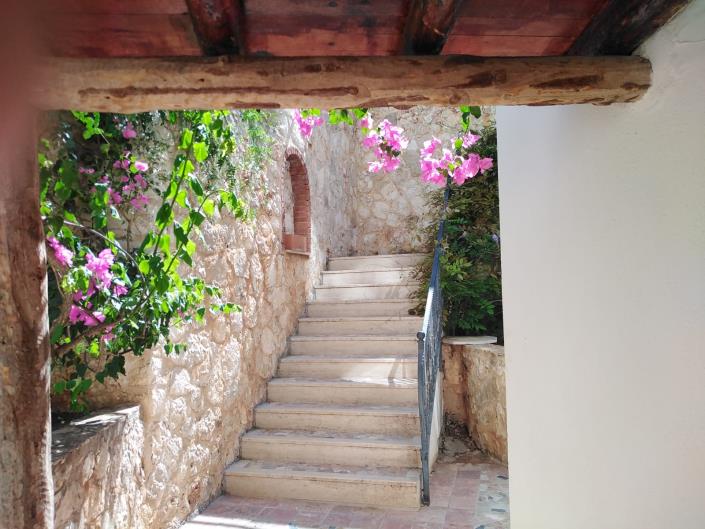 Image No.14-2 Bed Apartment for sale