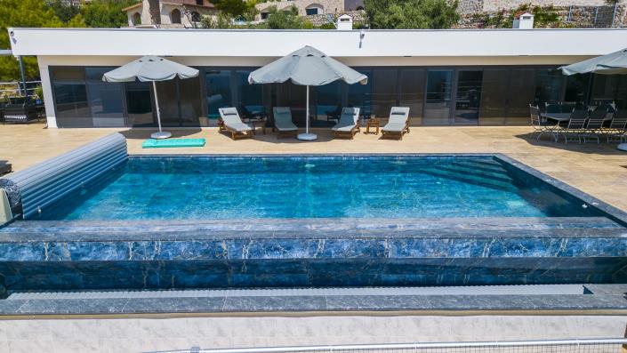 Image No.9-4 Bed Villa for sale