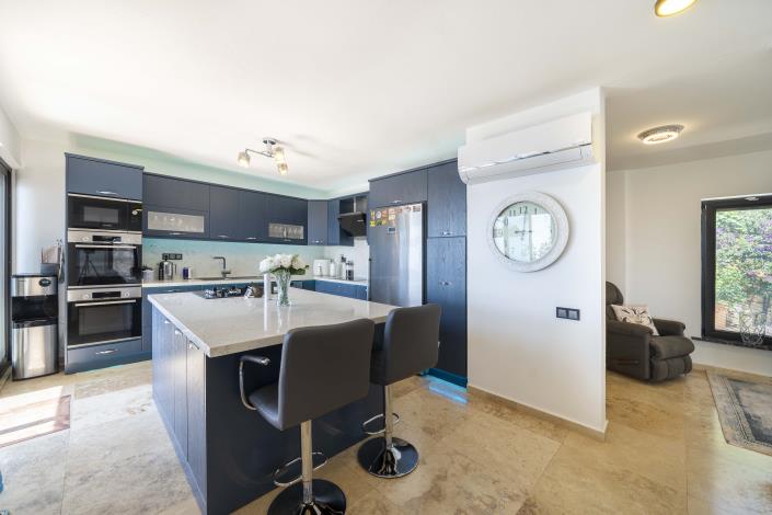 Image No.39-4 Bed Villa for sale