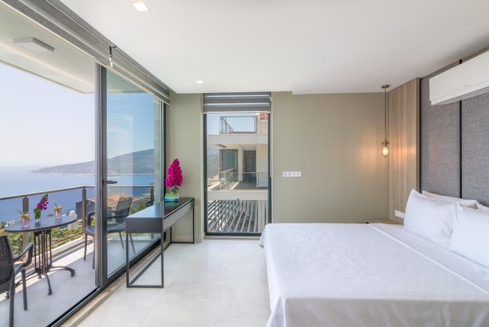 Image No.29-5 Bed Villa for sale