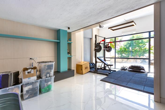 Image No.56-5 Bed Villa for sale