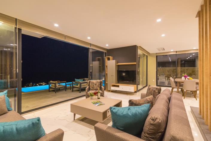 Image No.22-5 Bed Villa for sale