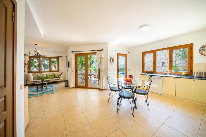 Image No.25-4 Bed Villa for sale