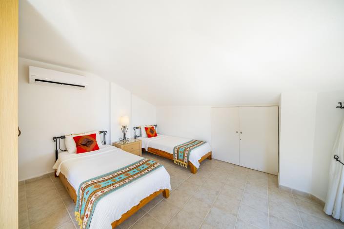 Image No.44-4 Bed Villa for sale