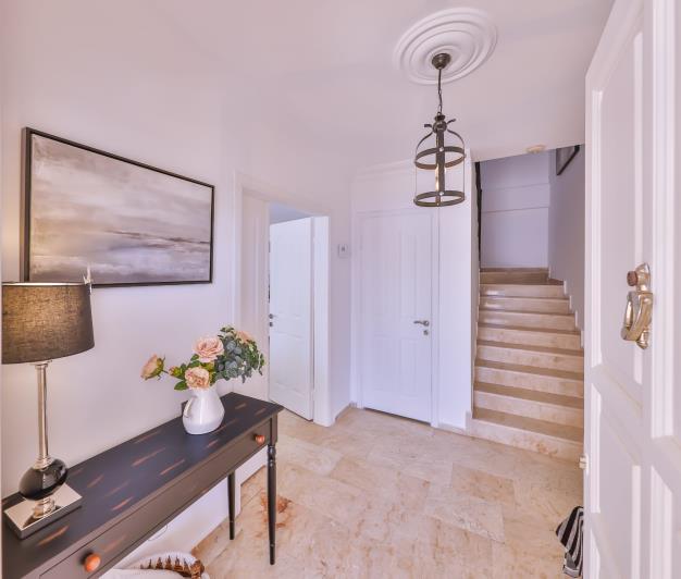 Image No.11-5 Bed Villa for sale