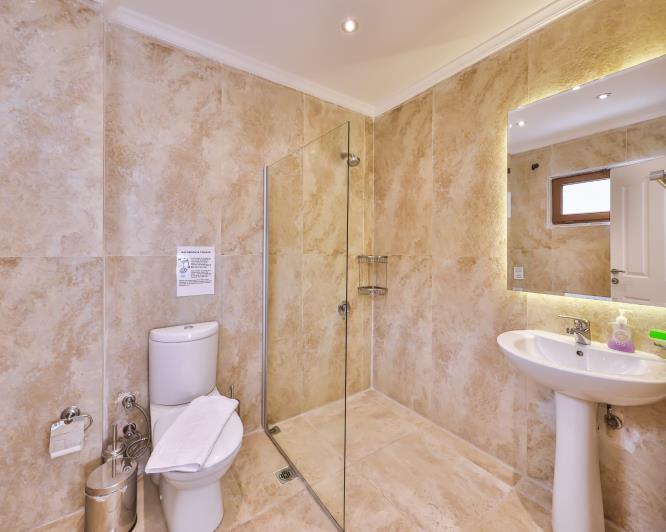 Image No.34-5 Bed Villa for sale