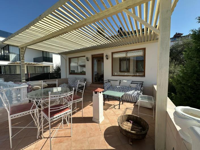 Image No.9-4 Bed Villa for sale