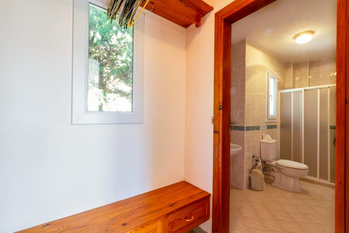 Image No.37-4 Bed Villa for sale