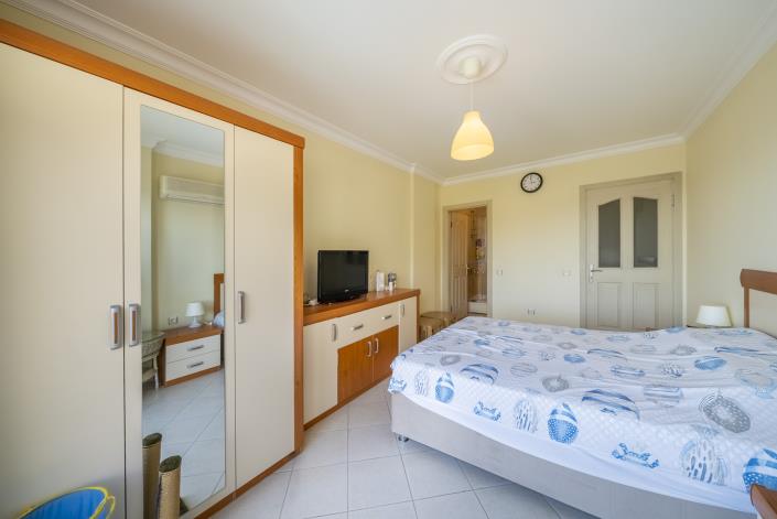 Image No.34-2 Bed Apartment for sale