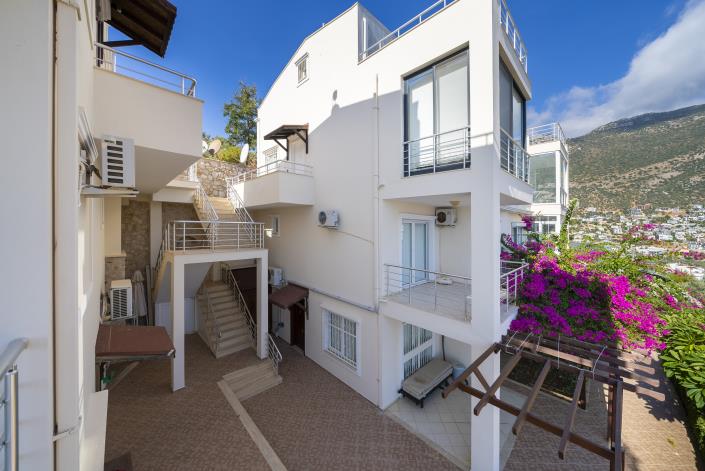 Image No.41-2 Bed Apartment for sale