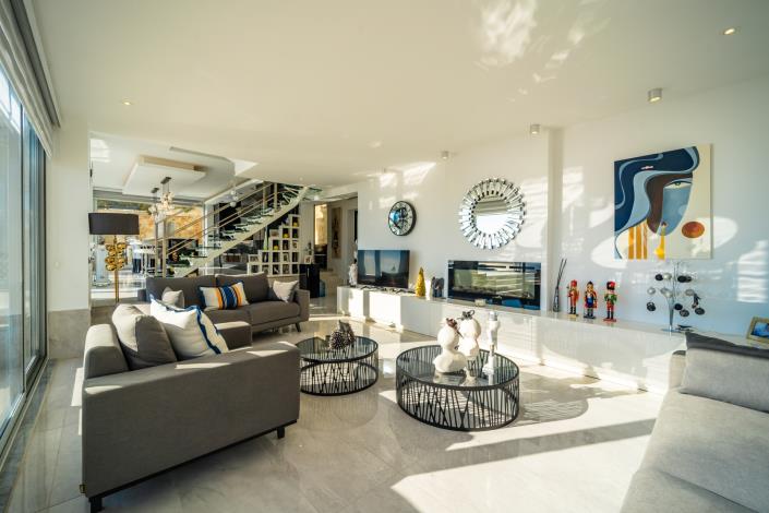 Image No.21-3 Bed Villa for sale