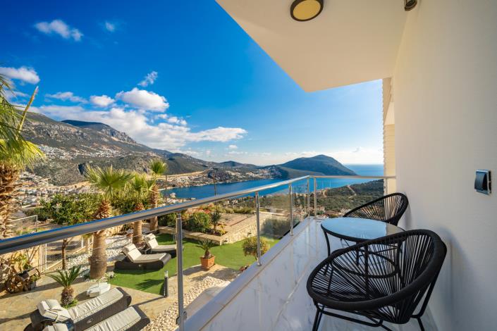 Image No.27-3 Bed Villa for sale