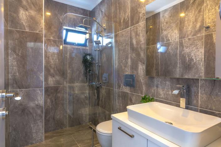 Image No.20-4 Bed Villa for sale