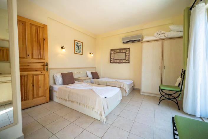 Image No.29-4 Bed Villa for sale