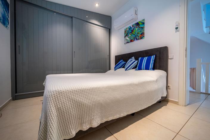 Image No.37-5 Bed Villa for sale