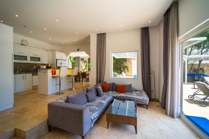 Image No.20-5 Bed Villa for sale