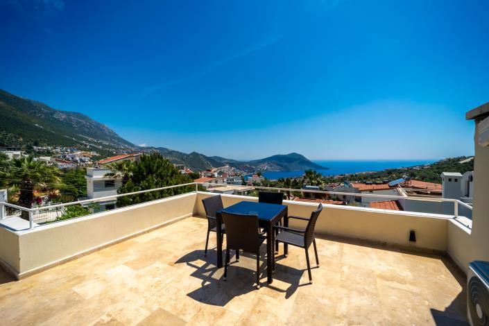 Image No.41-5 Bed Villa for sale