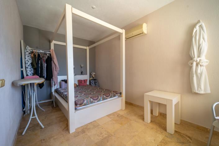 Image No.14-3 Bed Villa for sale