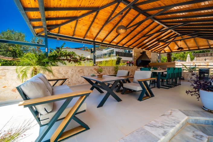 Image No.3-6 Bed Villa for sale