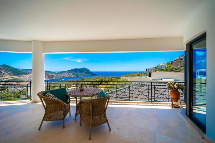 Image No.29-6 Bed Villa for sale