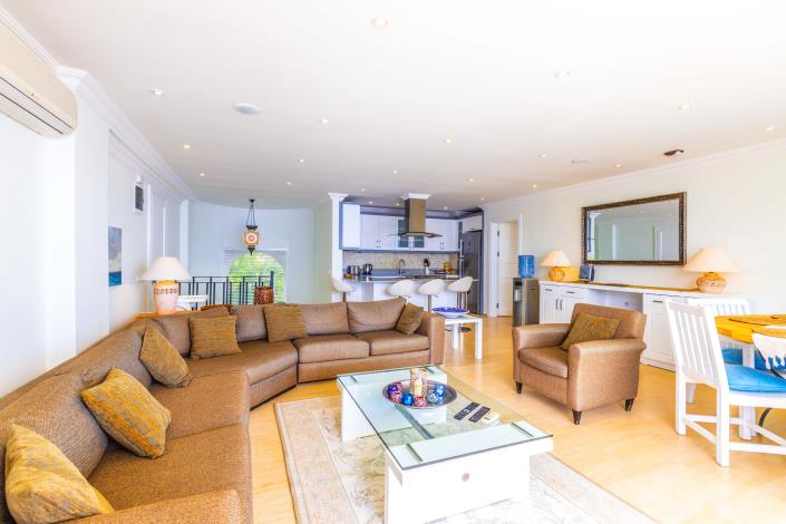 Image No.18-5 Bed Villa for sale