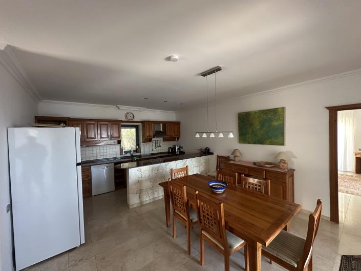 Image No.14-3 Bed Villa for sale