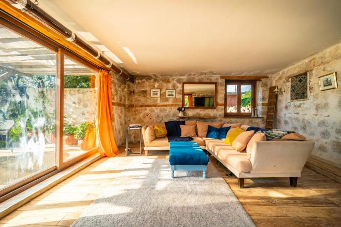 Image No.15-4 Bed Villa for sale