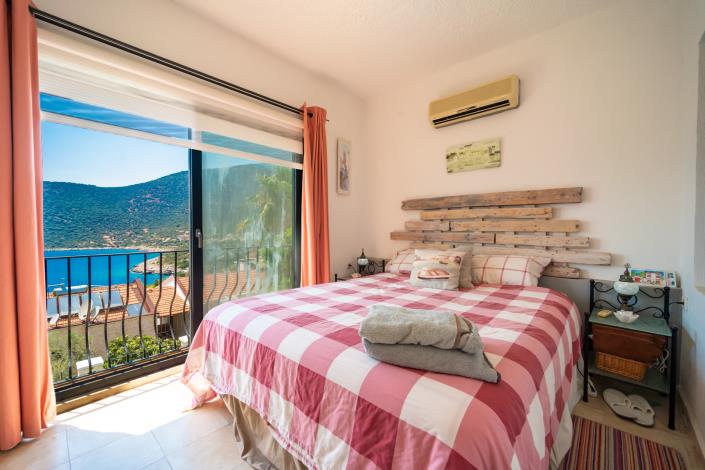 Image No.28-4 Bed Villa for sale