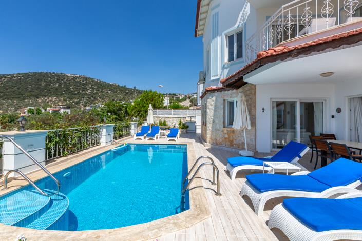 Image No.8-3 Bed Villa for sale