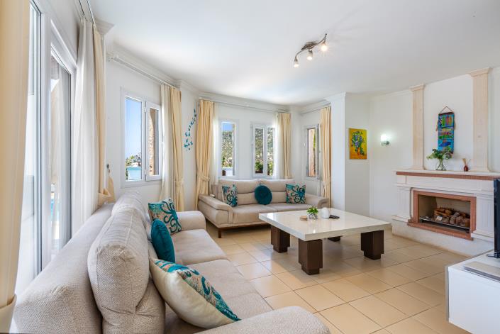 Image No.14-3 Bed Villa for sale