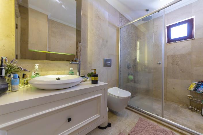 Image No.33-3 Bed Apartment for sale