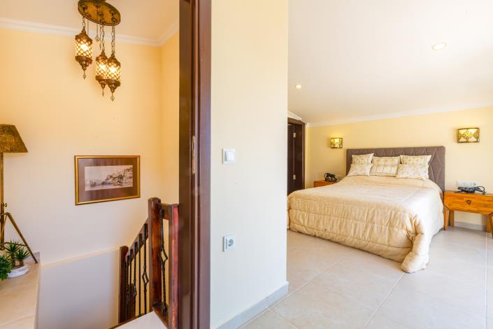 Image No.30-4 Bed Villa for sale