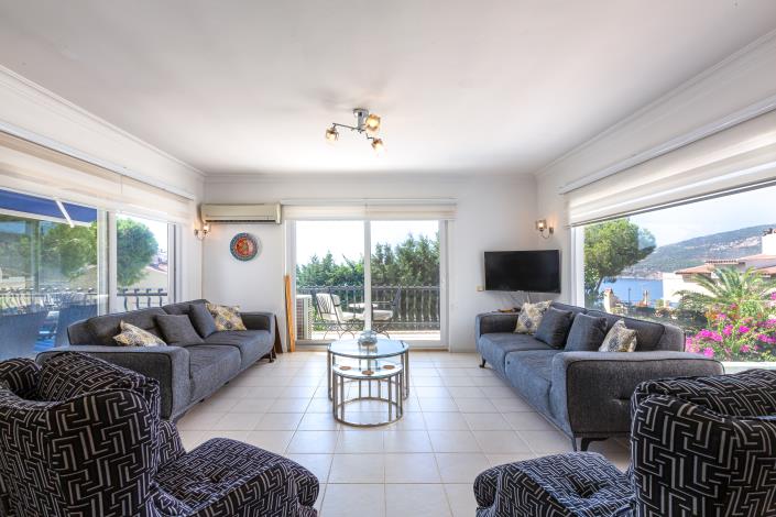 Image No.21-3 Bed Villa for sale