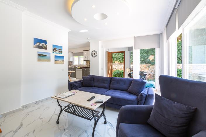 Image No.10-2 Bed Apartment for sale