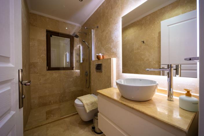 Image No.29-4 Bed Villa for sale