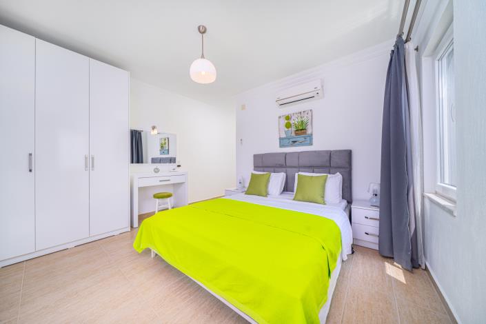 Image No.15-5 Bed Villa for sale